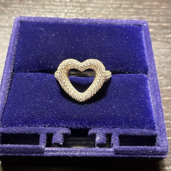 Sterling silver heart ring - Picture 4 of 5